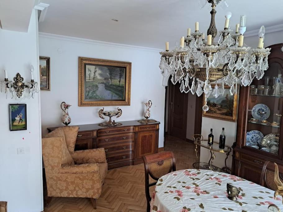 Appartement Piso Amplio Y Acogedor à Madrid Extérieur photo
