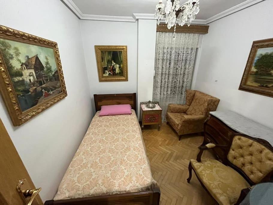 Appartement Piso Amplio Y Acogedor à Madrid Extérieur photo