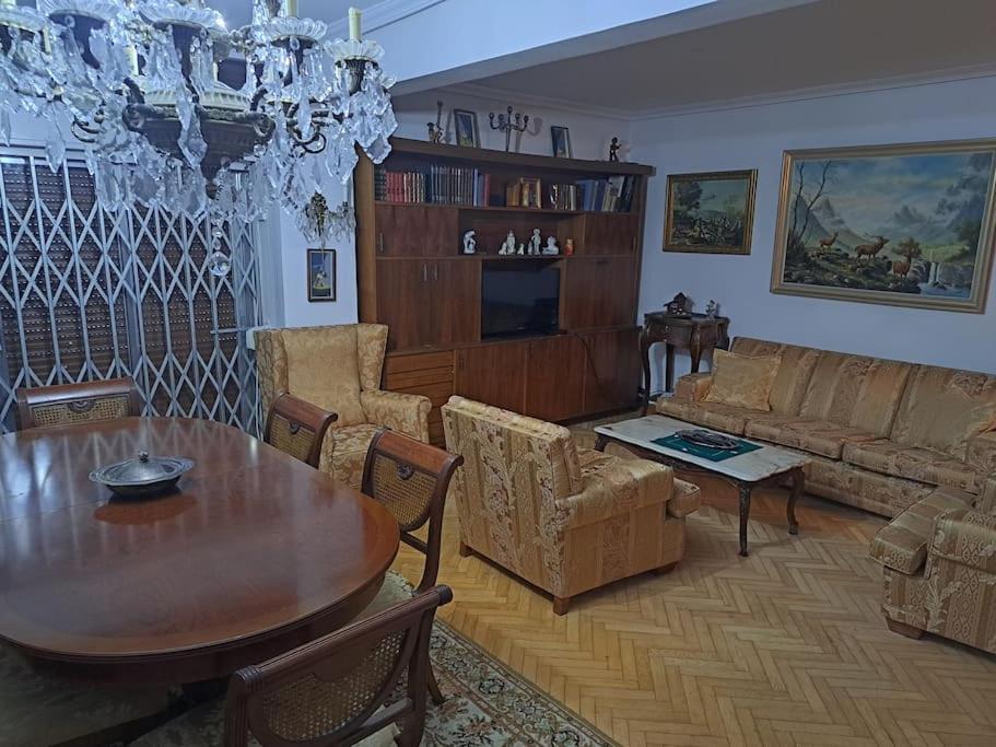 Appartement Piso Amplio Y Acogedor à Madrid Extérieur photo